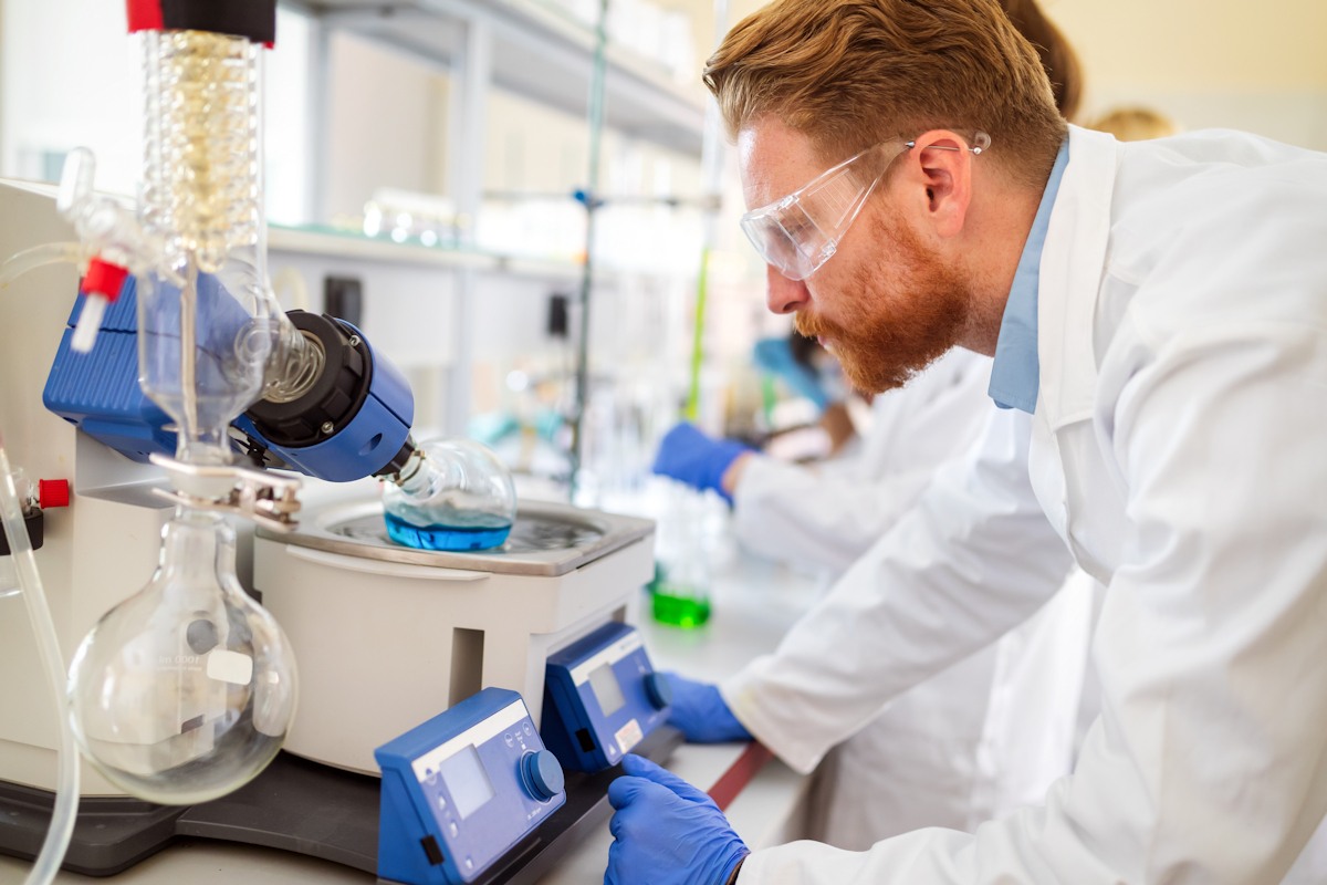 Das erste Ausbildungshalbjahr ist schulgeldfrei. Ganz entspannt die Ausbildung bei uns beginnen!